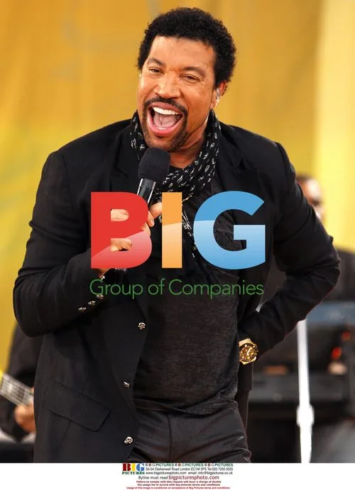 Lionel Richie performs live in Central Park