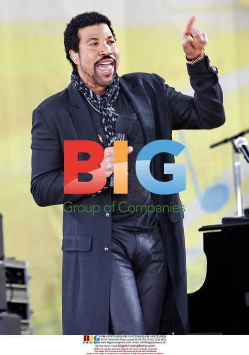 Lionel Richie Performs in Central Park