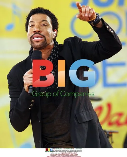 Lionel Richie Performs on Good Morning America