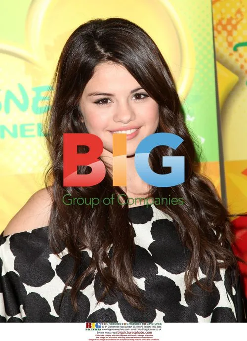 Selena Gomez at DATG Summer Press Junket 2009