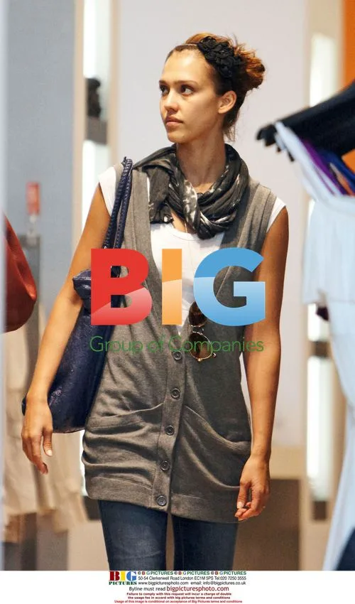 Jessica Alba Shopping at BCBG