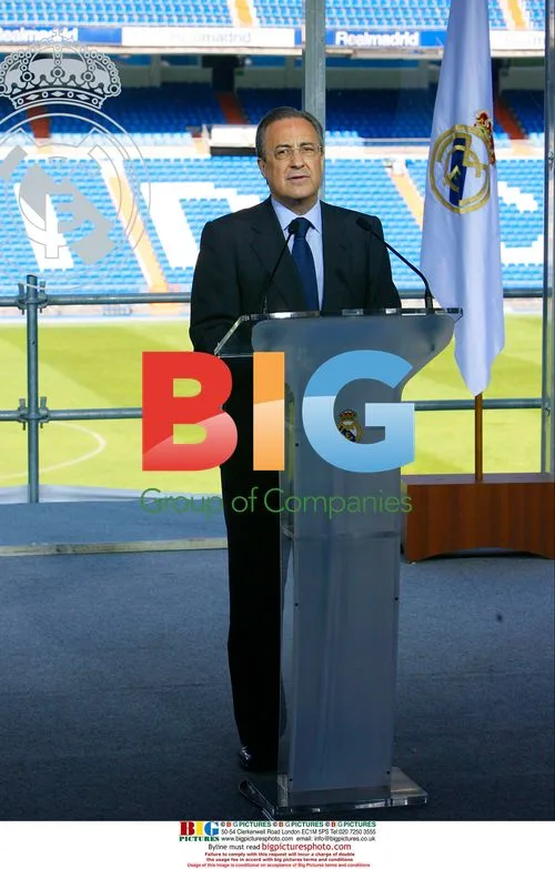 Florentino Perez presents Manuel Pellegrini