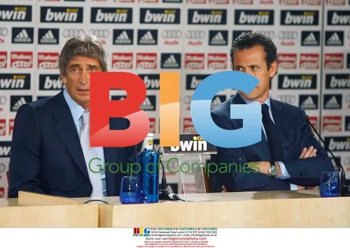 Florentino Perez presents new Real Madrid trainer