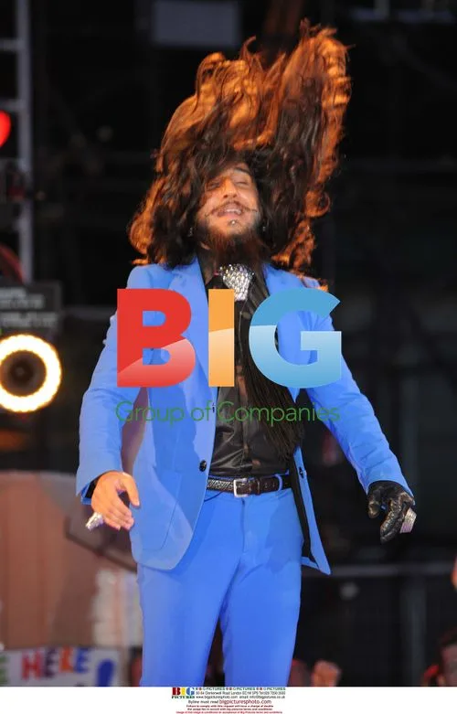 New Big Brother contestants enter house