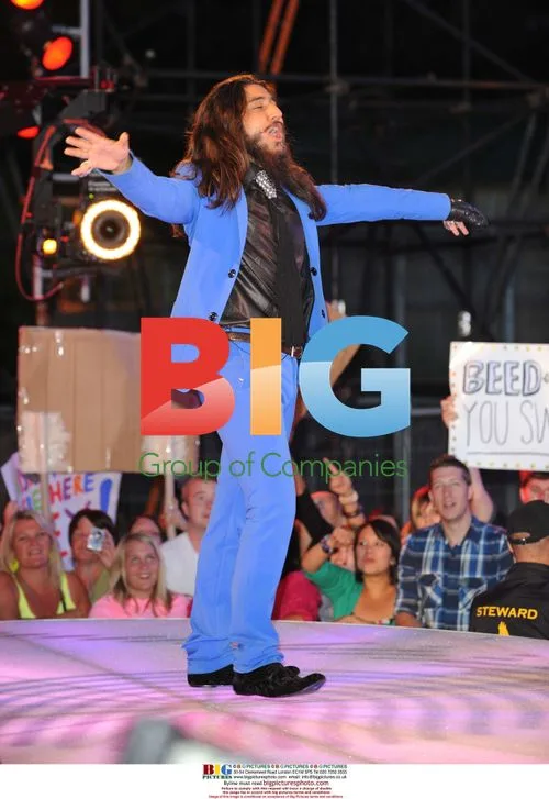 New Big Brother contestants enter house
