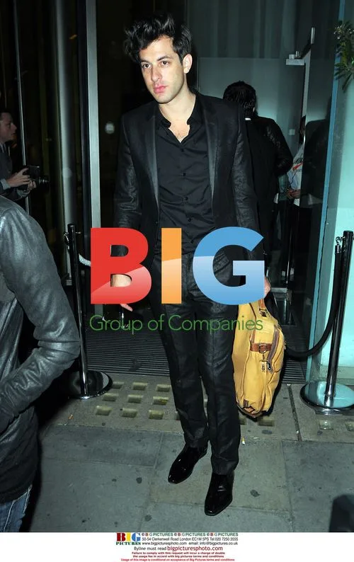 Samantha, Mark Ronson, Lindsay Lohan at Bungalow 8
