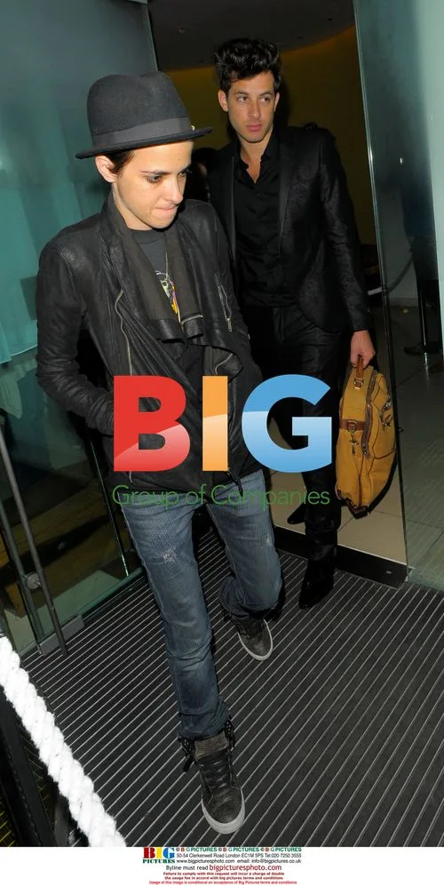 Samantha and Mark Ronson leaving Bungalow 8