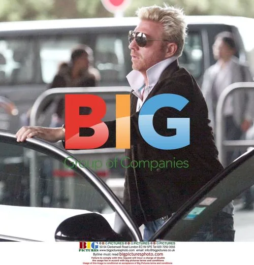 Boris Becker and partner at Paris airport