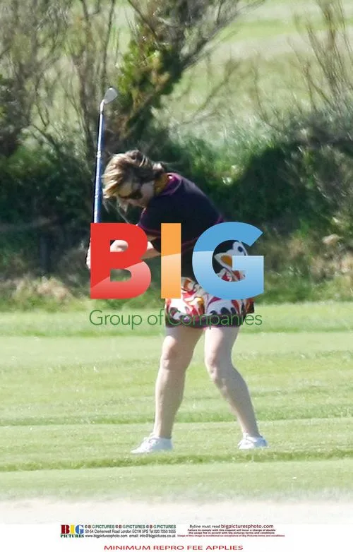 Fern Britton plays golf with husband Phil Vickery