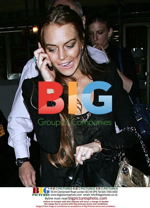 Lindsay Lohan meets designer Emanuel Ungaro