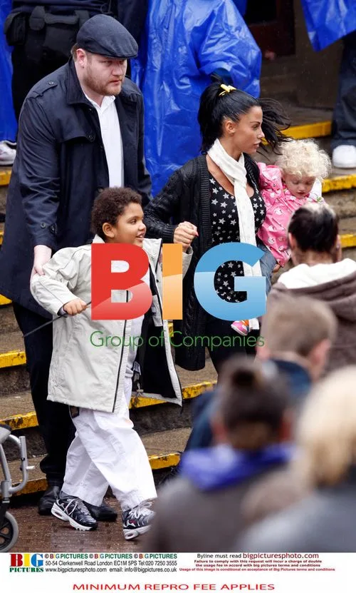 Katie Price and Kids at Chessington