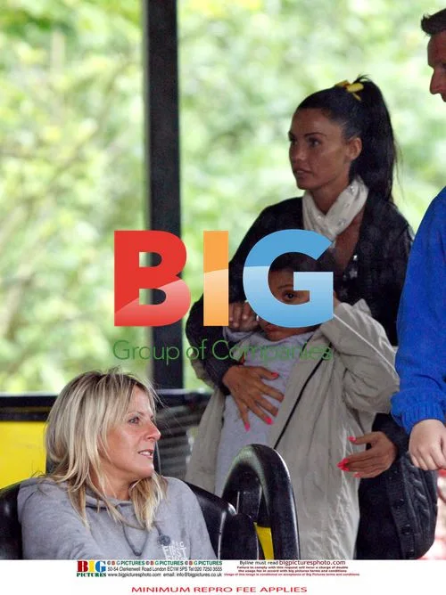 Katie Price with kids at Chessington