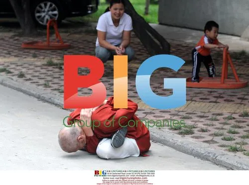81-year-old man doing Gongfu-like yoga
