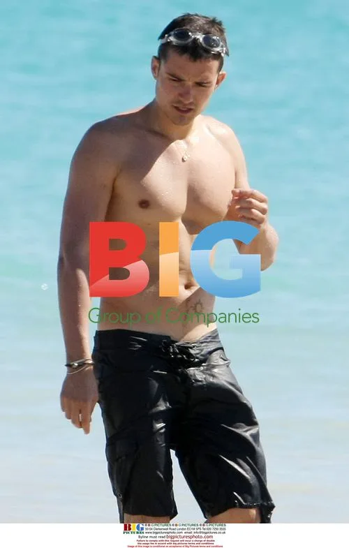 Orlando Bloom Spotted in Broome