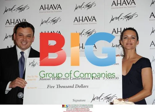 Kristin Davis Promotes Ahava Cosmetics