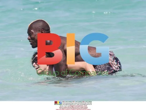 Footballers Jibril Cisse and Samir Nasri on holiday