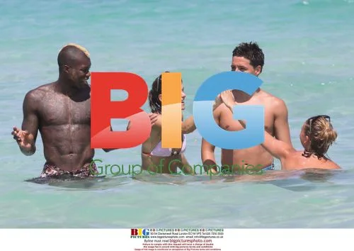 Jibril Cisse and Samir Nasri on Miami Beach
