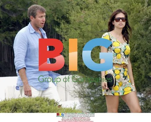 Roman Abramovich and girlfriend in Saint Tropez