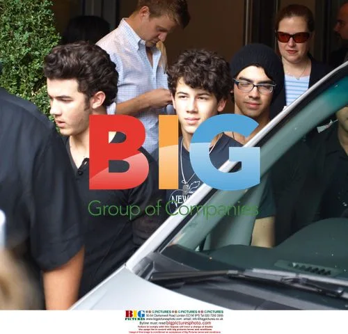 The Jonas Brothers arrive in London