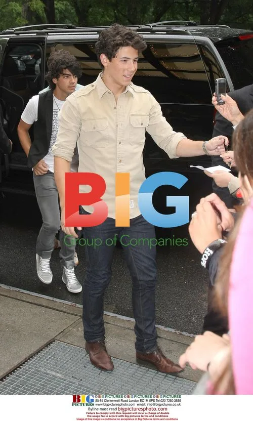 Jonas Brothers Meet Fans in NYC