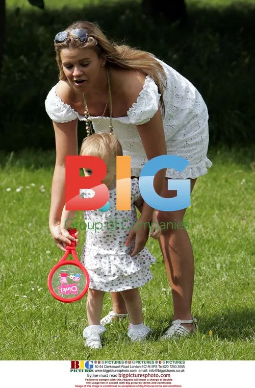 Kerry Katona takes kids to park with nannies