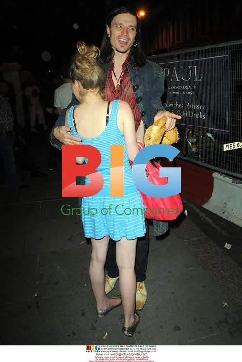 Mystery from 'The Pick Up Artist' Seen Leaving Boujis