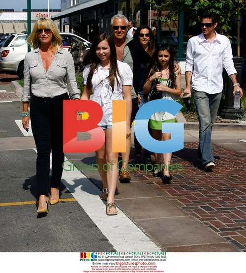 Suzanne Somers and family shopping in LA