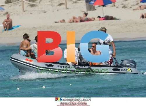 Franck Ribery and wife on beach