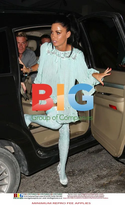 Katie Price Heads to Ibiza Rocks