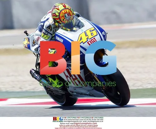 Valentino Rossi wins Catalunya GP