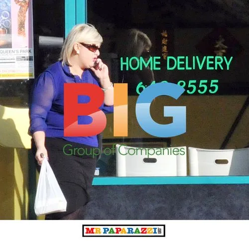 Michelle McManus Doing Errands