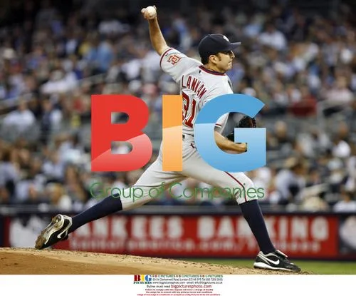 John Lannan pitches for Washington Nationals vs Yankees
