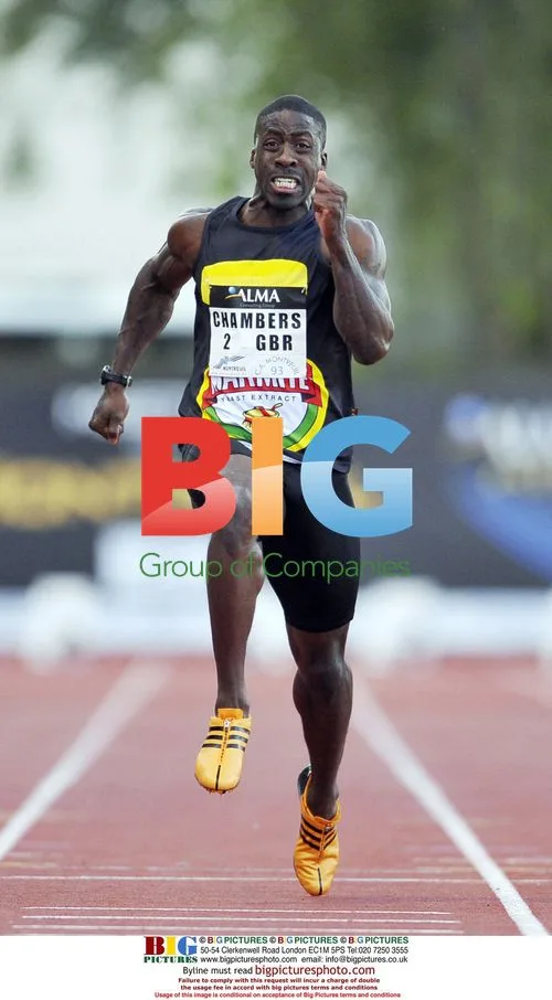 Dwain Chambers wins 100m in Montreuil