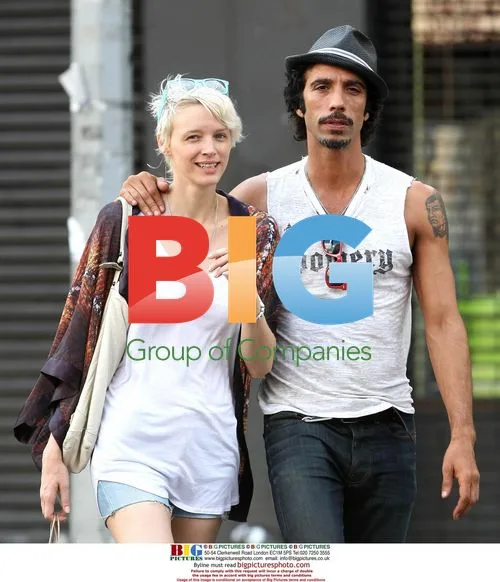 Carlos Leon strolls with girlfriend in NYC