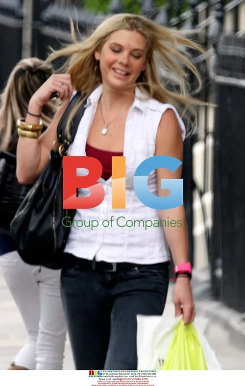 Chelsy Davy spotted shopping in London