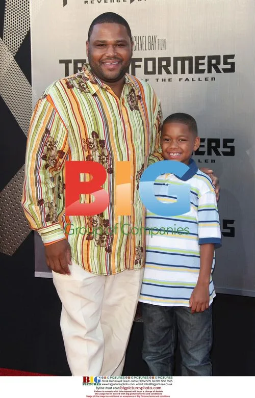 Anthony Anderson & Son at Transformers Premiere