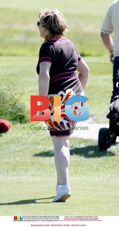 Fern Britton and Phil Vickery Playing Golf