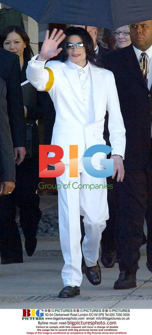 Michael Jackson Arrives for Trial