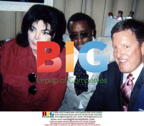 Michael Jackson, Sean P. Diddy Combs & Ron Burkle at 2003 MTV Movie Awards Party