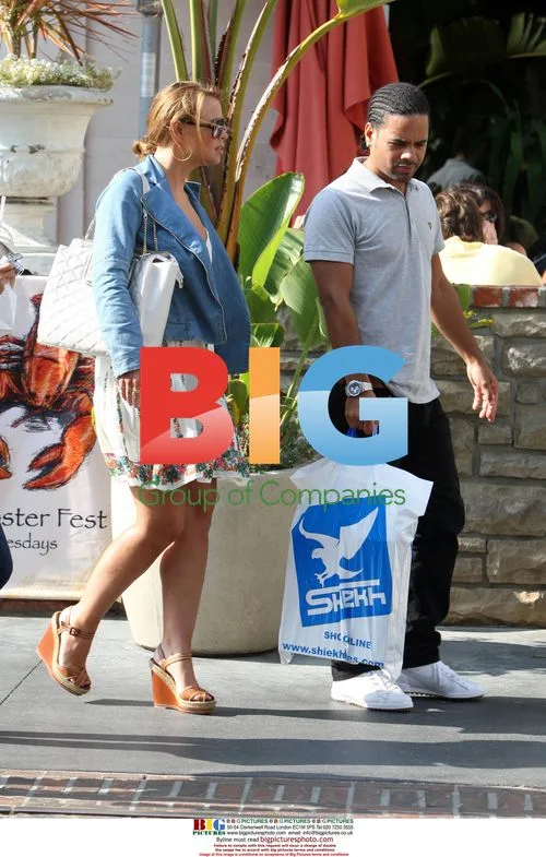 Kimberley Walsh Shopping in LA