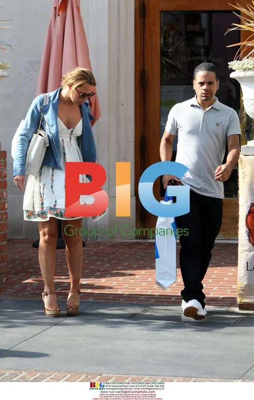 Kimberley Walsh and Justin Scott Shopping in LA