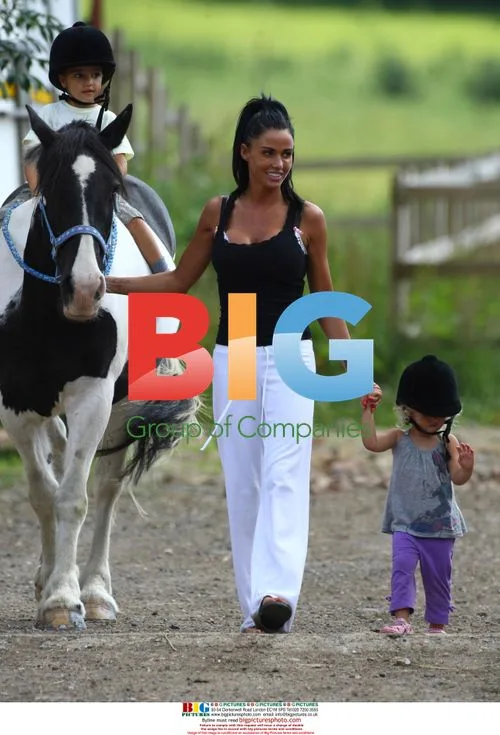 Katie Price and kids go horse riding