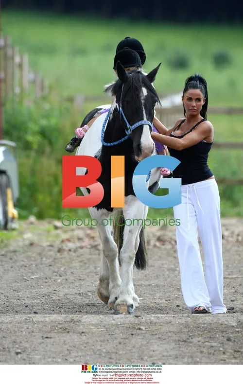 Katie Price takes kids horse riding