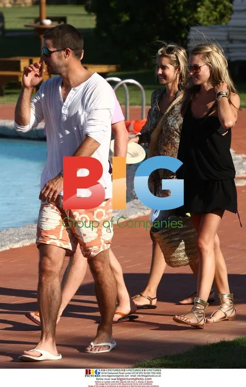 Peter Crouch and Abigail Clancy holiday in Italy