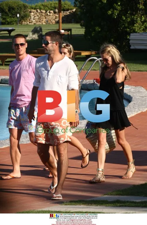 Peter Crouch and Abigail Clancy with Redknapps and Parker in Italy