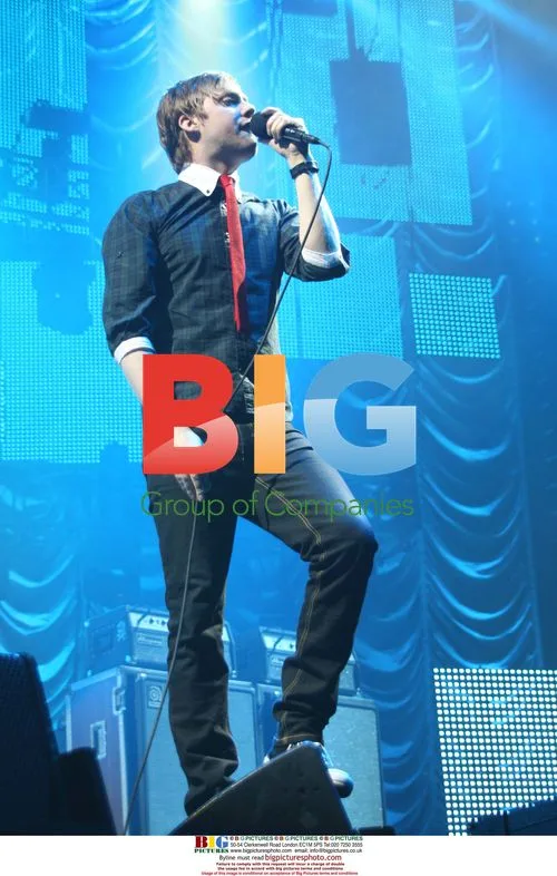 Kaiser Chiefs Live at Manchester Arena