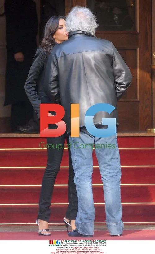 Briatore, Gregoraci and Ventura in Milan