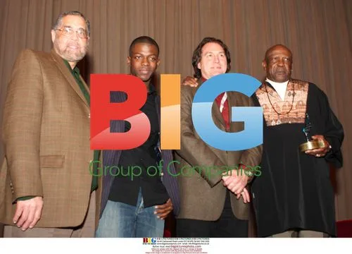 Louis Gossett Jr. Receives 'Maverick Spirit Award'