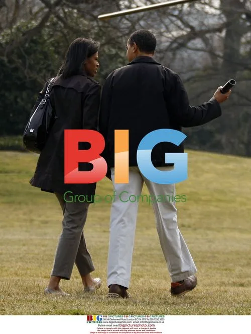 Barack Obama leaves Oval Office for Camp David