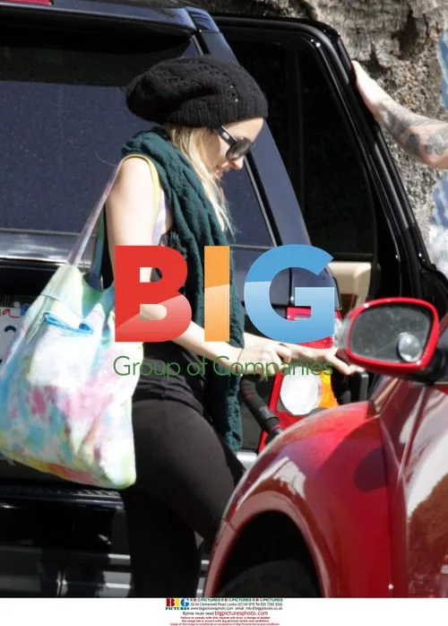 Nicole Richie, Joel Madden and baby Harlow